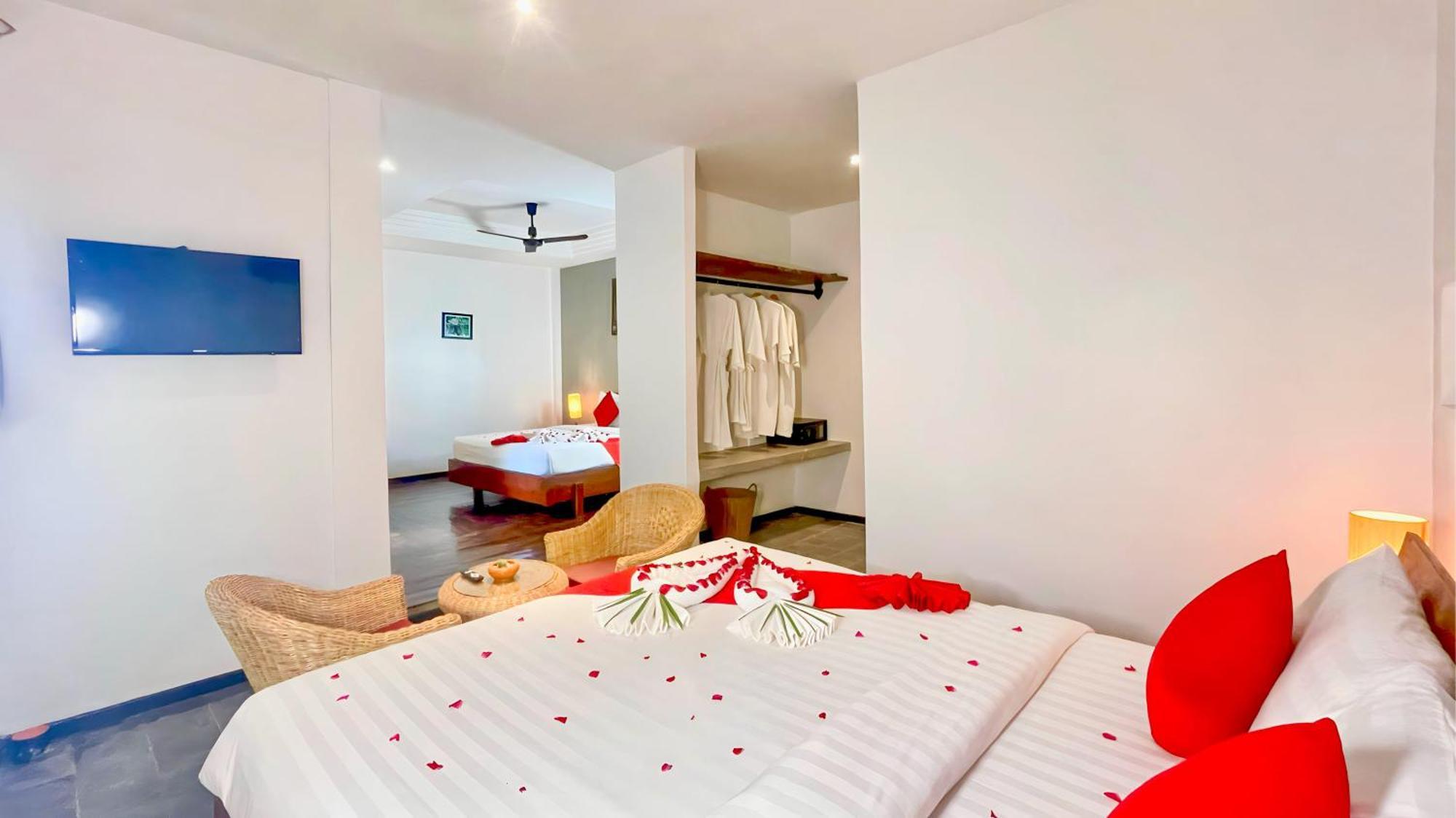 โรงแรม อีโอแคมโบ รีสอร์ต แอนด์ สปา 4*