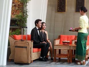 อีโอแคมโบ รีสอร์ต แอนด์ สปา 4*