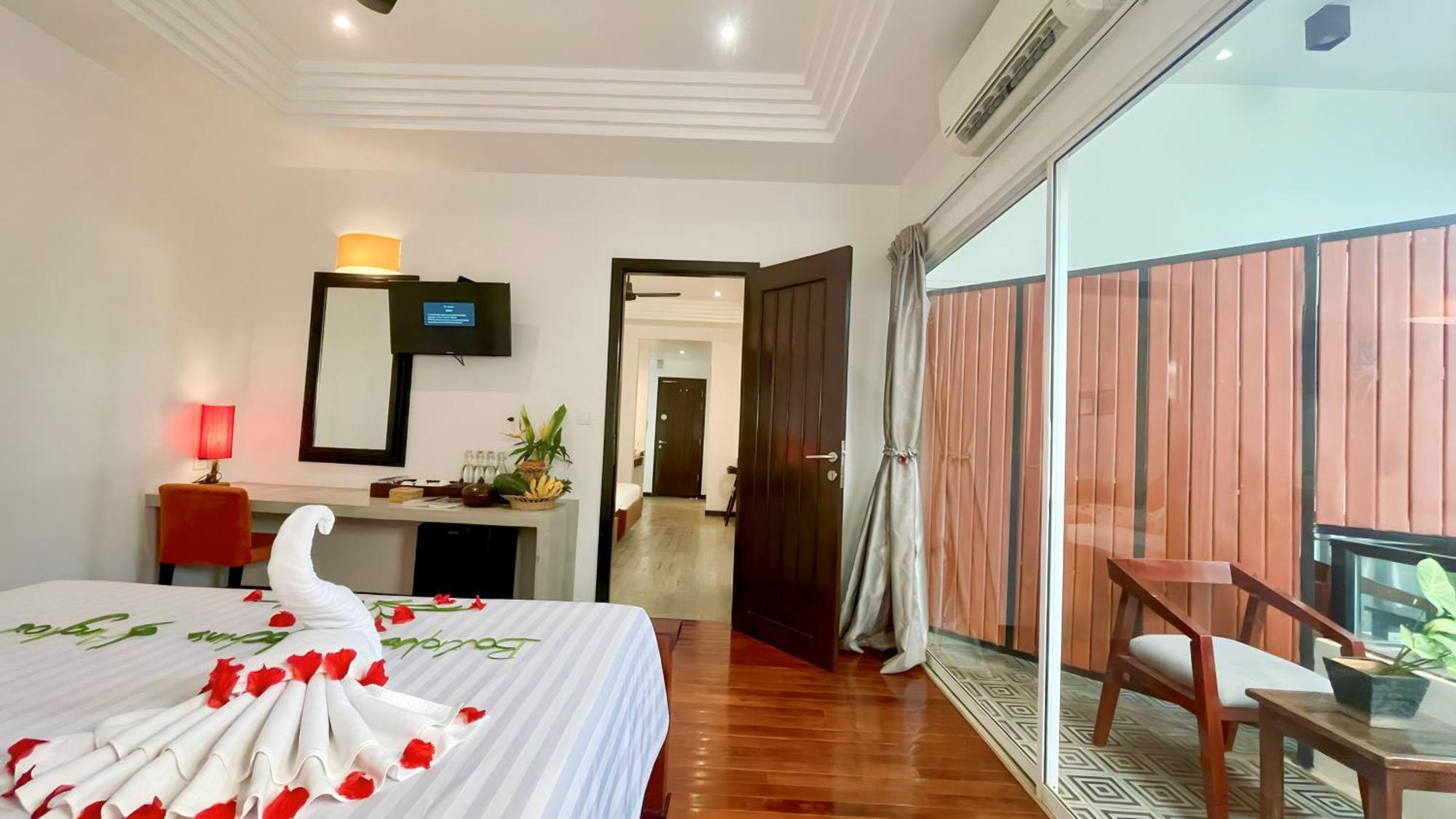 Boutique Indochine D'angkor Khách sạn 4*